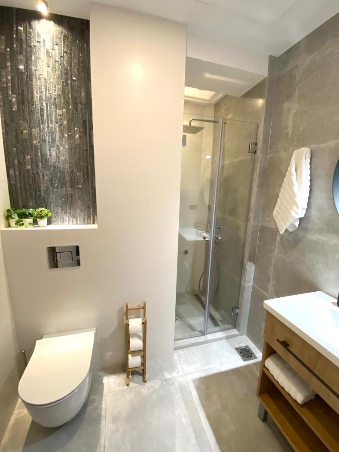 Moni Downtown Luxury Apartments เบลเกรด ภายนอก รูปภาพ